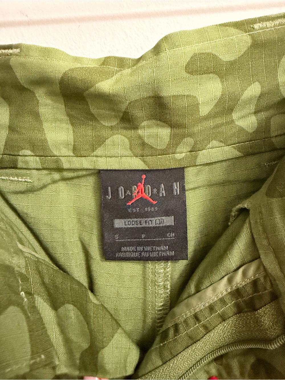 Jordan Brand Green Camo Cargo Pants - Picture 3 of 4